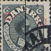76[67]: Farveplet på [D]ANMARK og DANMAR[K].
Nummer 67 i arket i en del af udgivelsen.